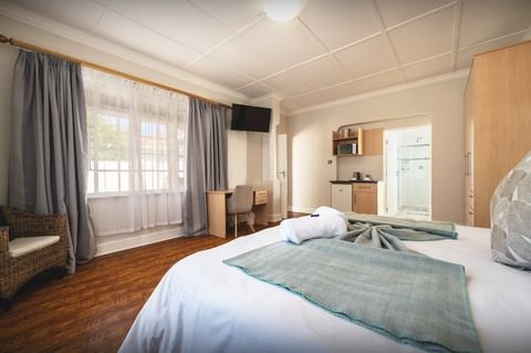 accommodation walmer self catering walmer villiers room1 003