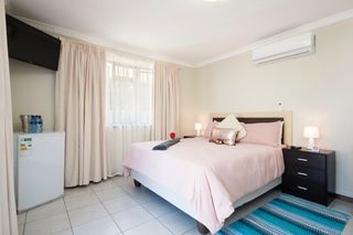 accommodation walmer double de luxe room7 walmer villiers self catering