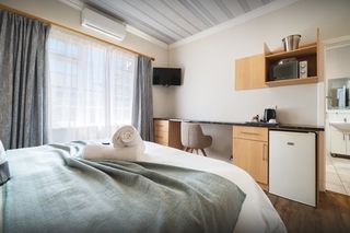 accommodation walmer self catering walmer villiers room2 002 accommodation walmer self catering walmer villiers room2 002